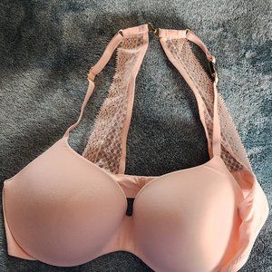 "Incredible" by Victoria's Secret bra - NWOT